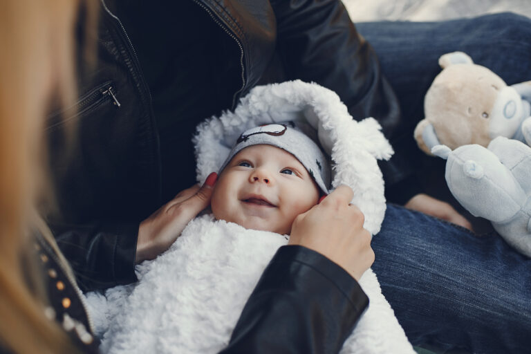 Invierno y recién nacidos: recomendaciones para mantener a tu bebé seguro y confortable